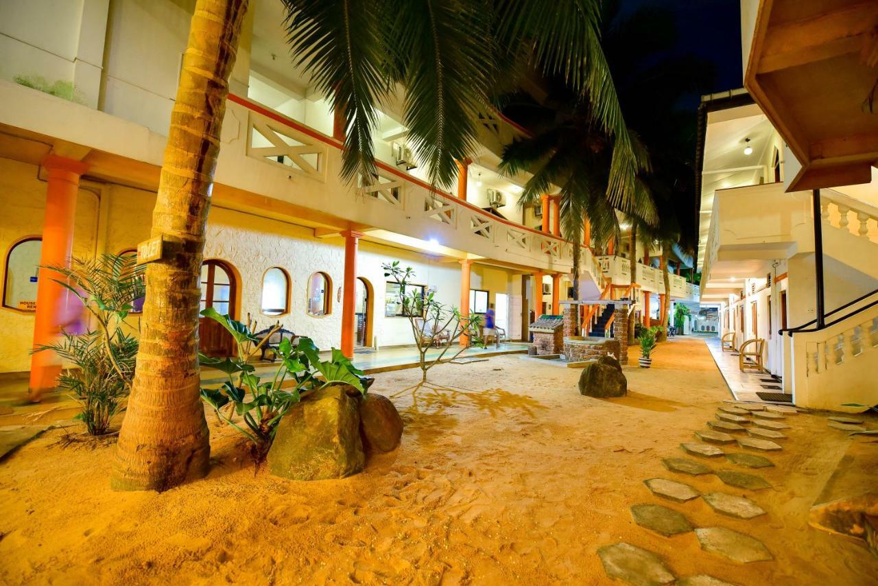 International Beach Hotel & Restaurant Hikkaduwa Dış mekan fotoğraf