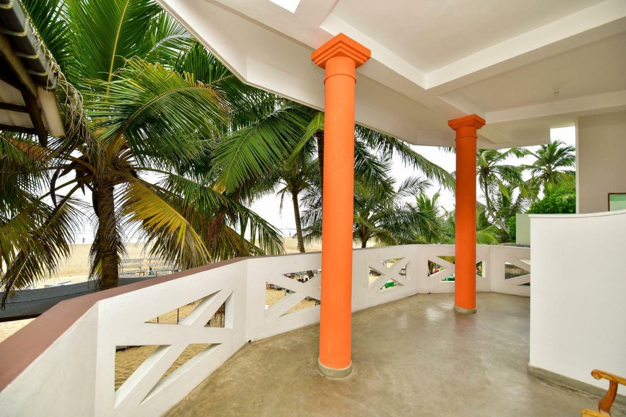 International Beach Hotel & Restaurant Hikkaduwa Dış mekan fotoğraf